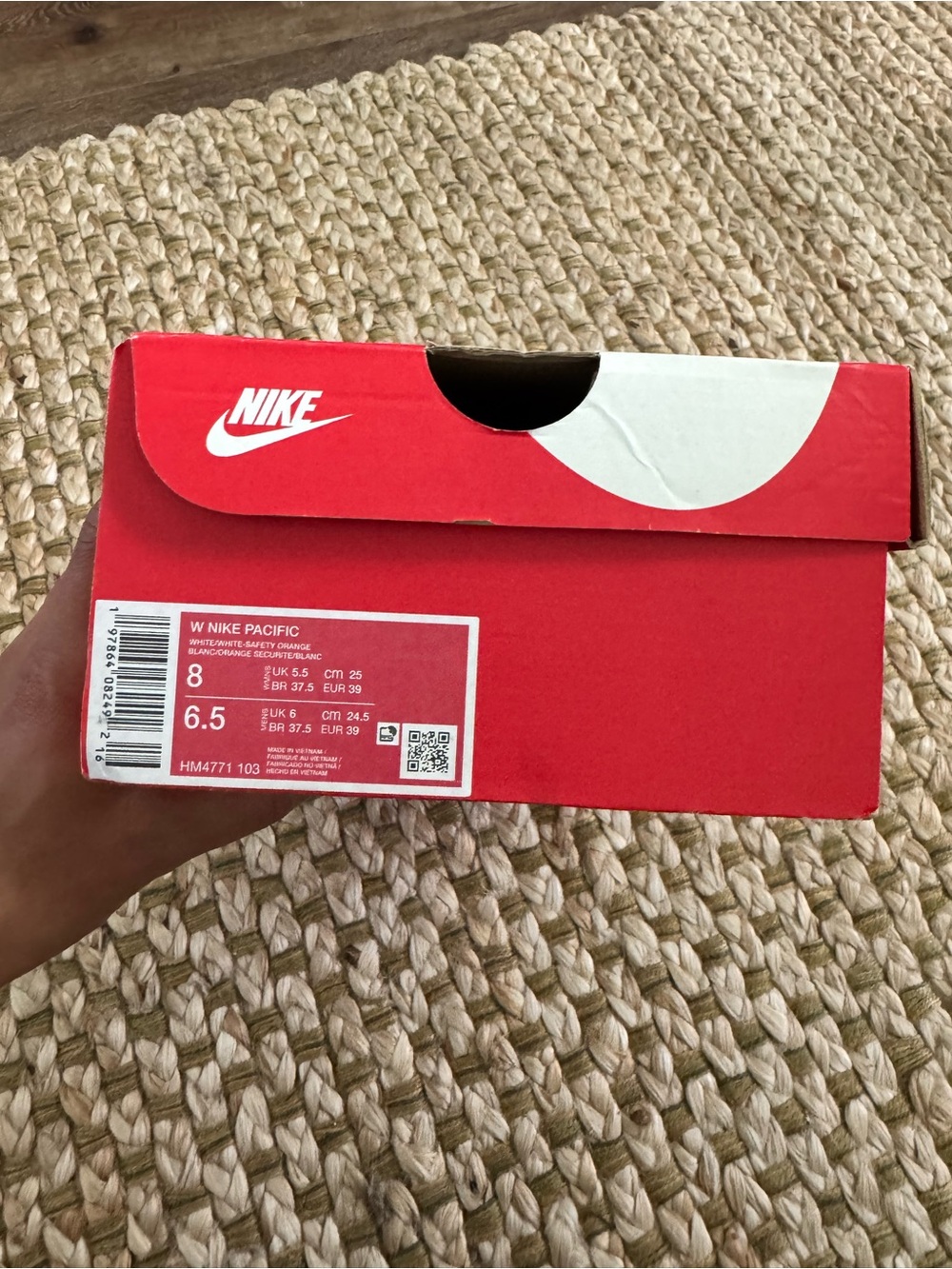 Women’s Nike Pacific White - Picture 5 of 10